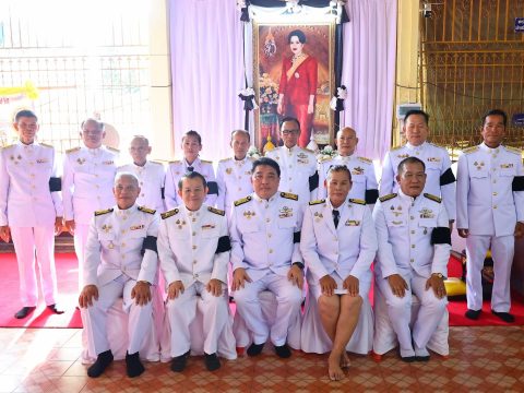 วันพระราชสมภพสมเด็จพระนางเจ้าสิริกิติ์ พระบรมราชินีนาถ พระบรมราชชนนีพันปีหลวง และวันแม่แห่งชาติ