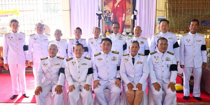 วันพระราชสมภพสมเด็จพระนางเจ้าสิริกิติ์ พระบรมราชินีนาถ พระบรมราชชนนีพันปีหลวง และวันแม่แห่งชาติ